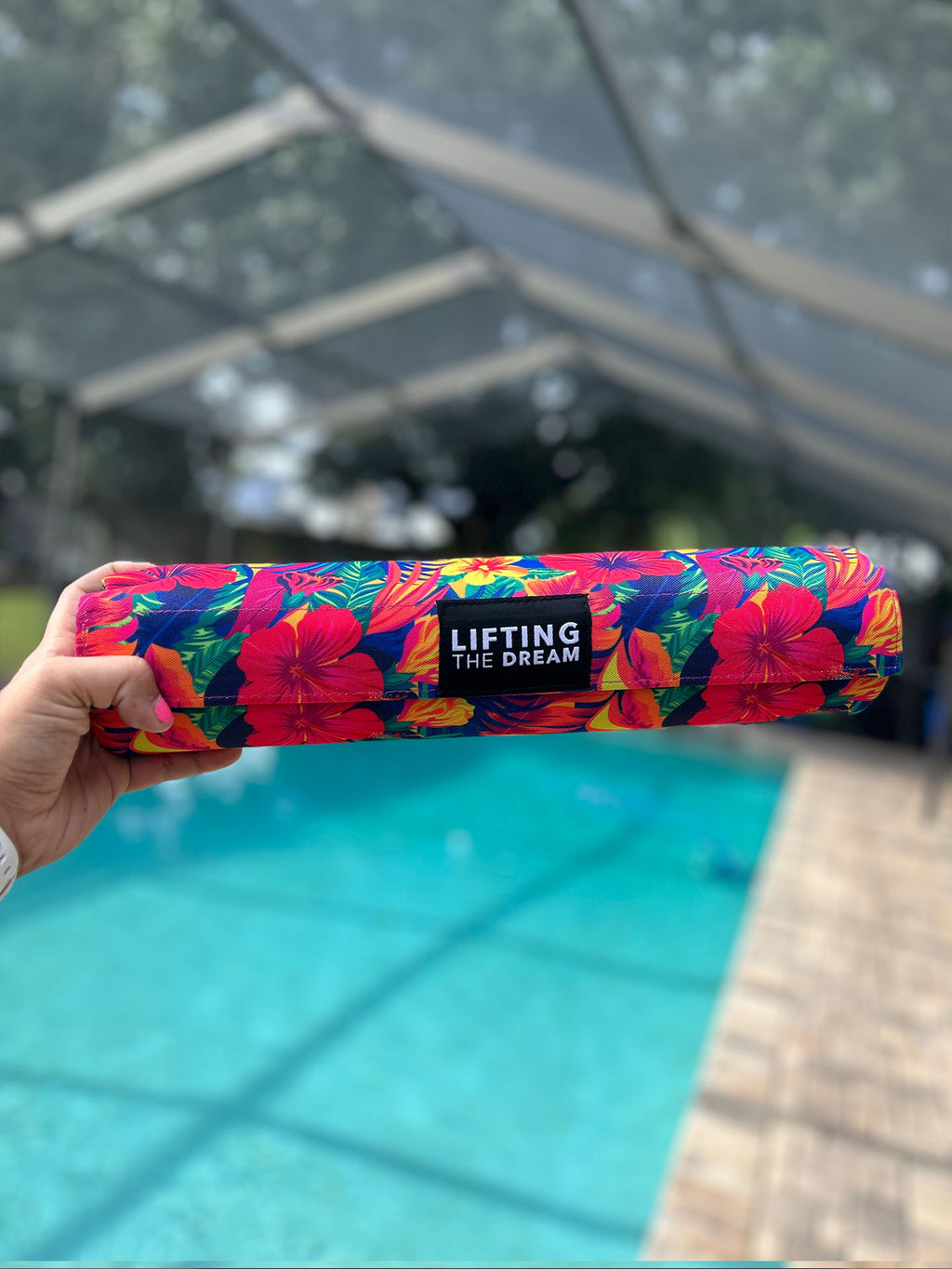 Hibiskiss Bar Pad Lifting The Dream hibiskiss-bar-pad-lifting-the-dream