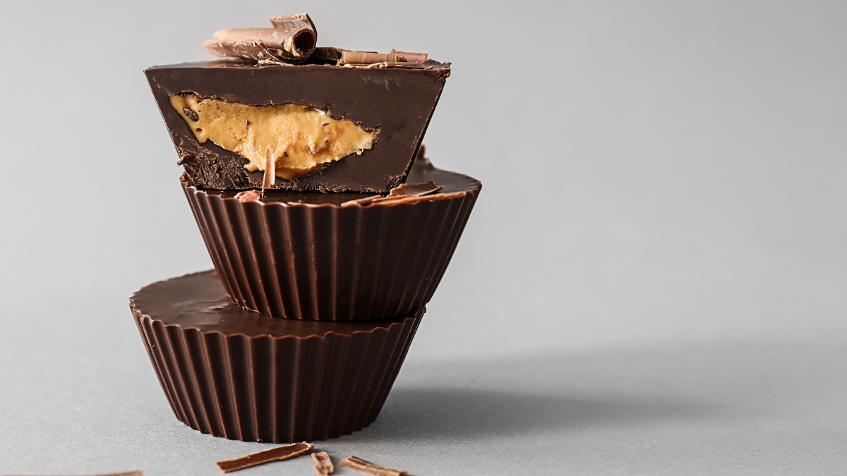 New Year Low-Carb Peanut Butter Cups