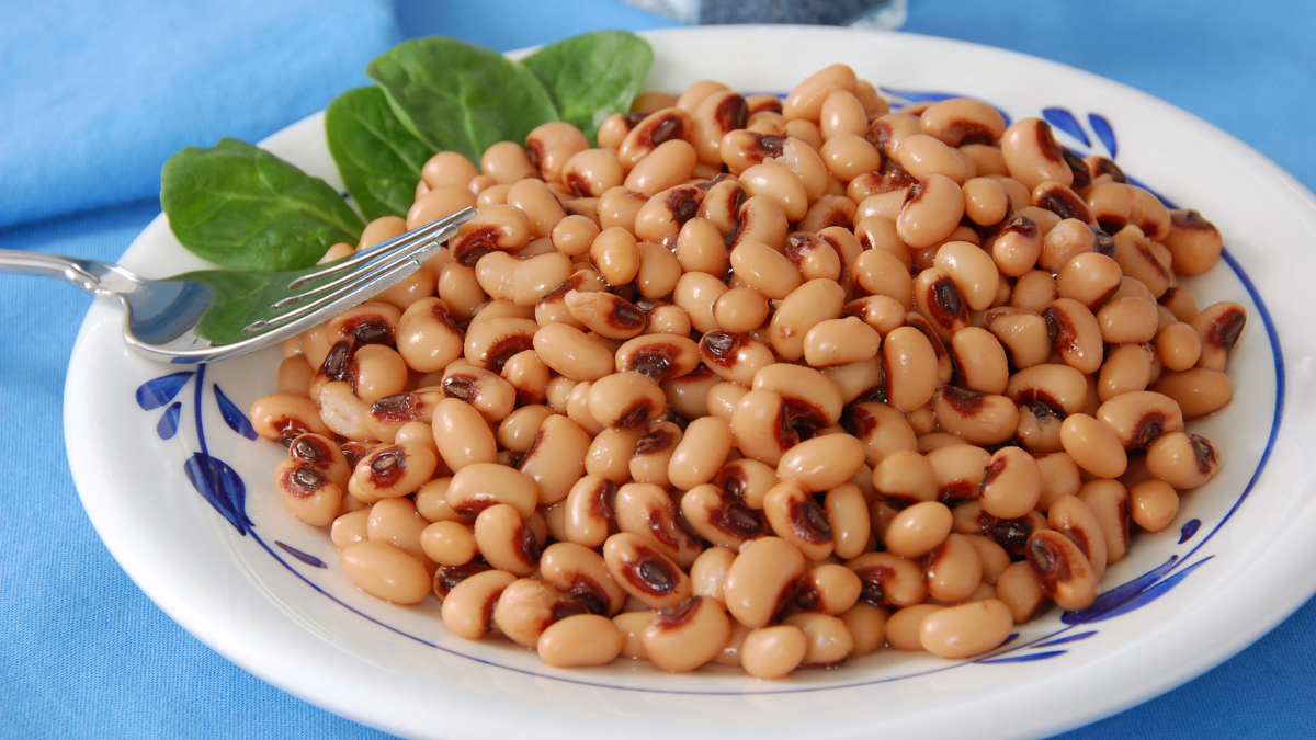 Black-Eyed Peas For Health and Good Fortune in the New Year