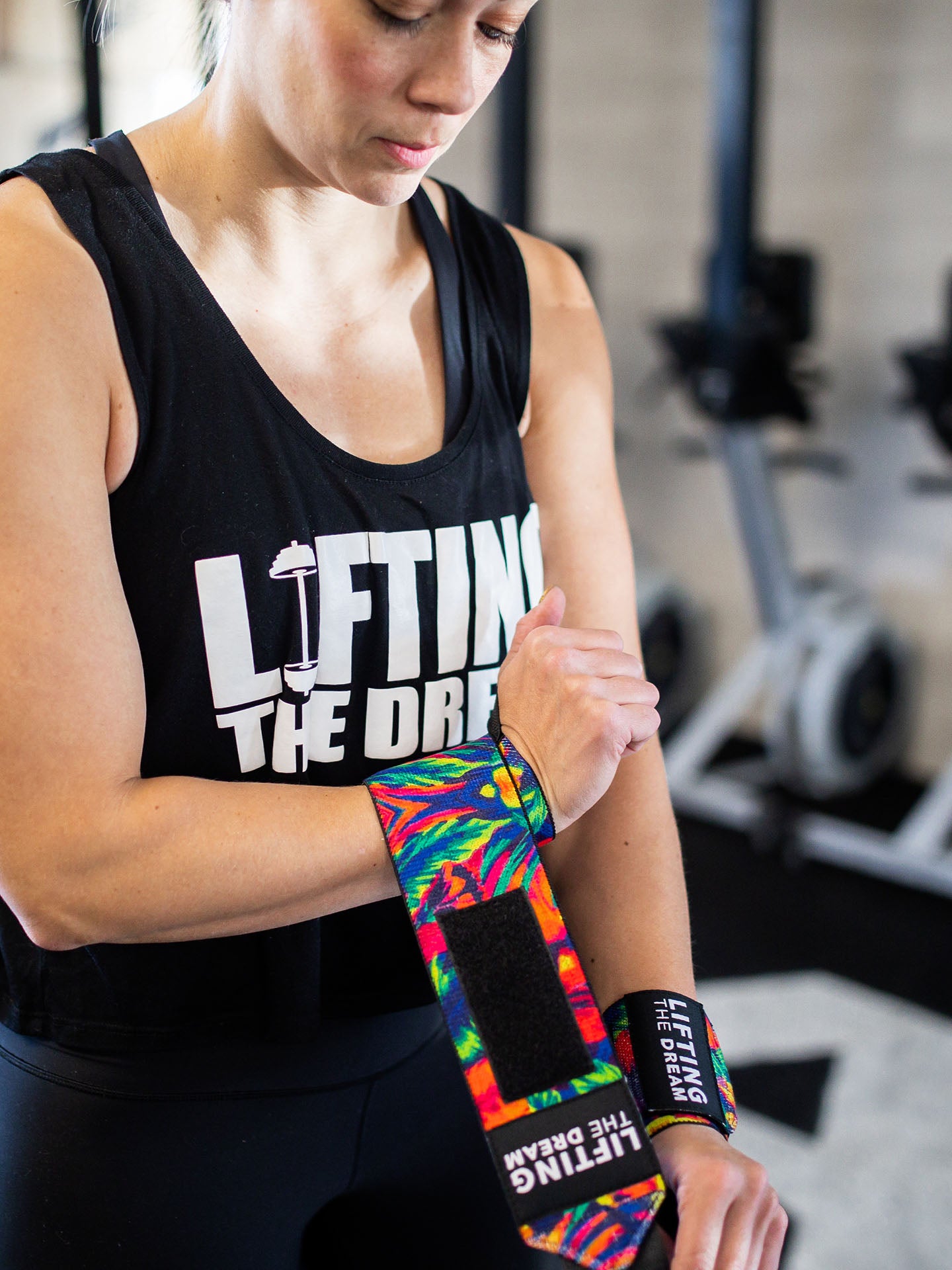 18 Inch Wrist Wraps – Lifting the Dream